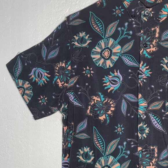 Molokai Surf Men's Medium  Wild Flower Button-Down Gray Floral Rayon Pocket - Picture 6 of 16